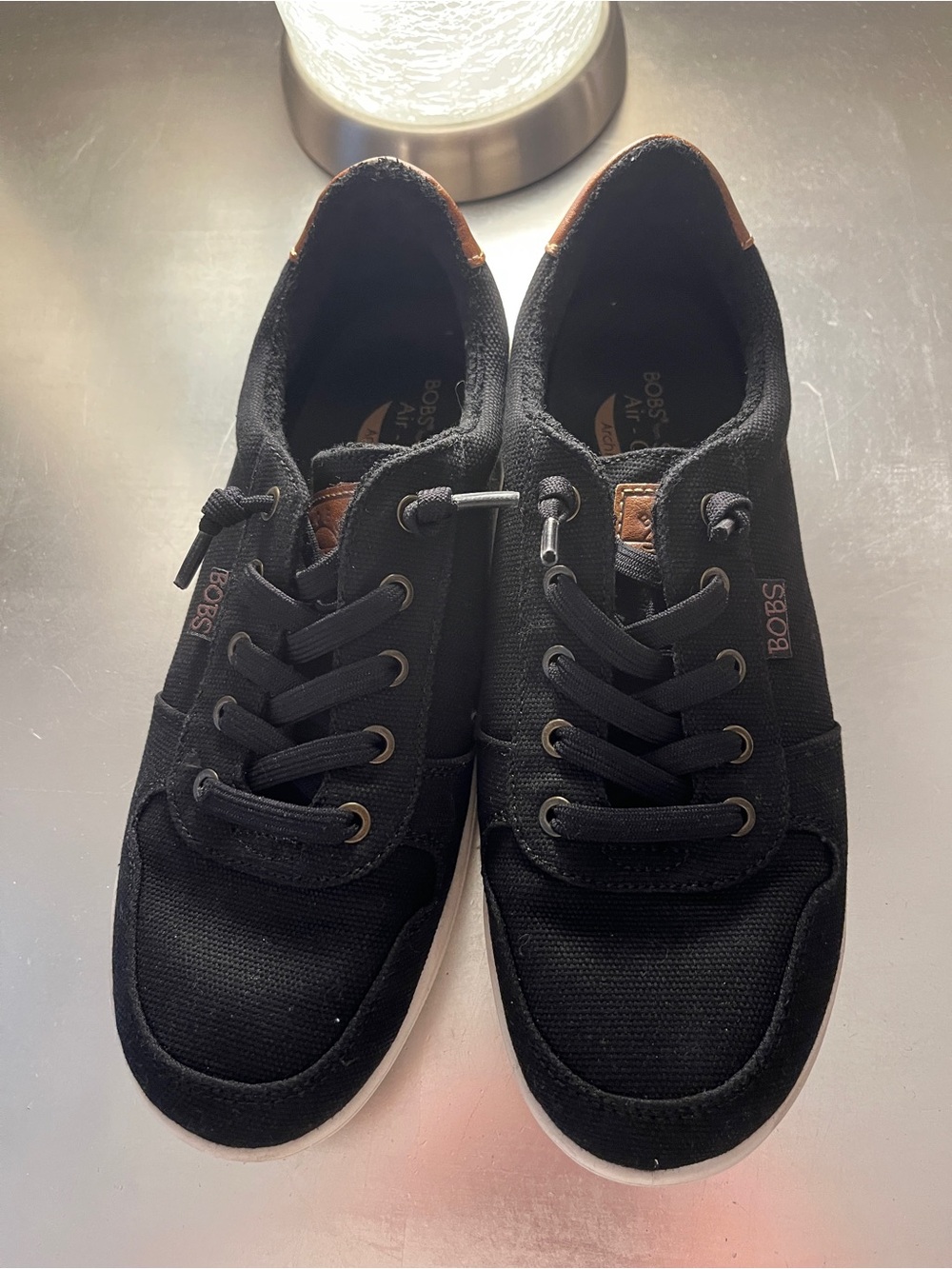 Skechers Bob’s Black Canvas Arch fit Sneakers